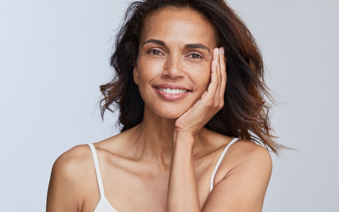 Perte de cheveux et chute de cheveux Causes et solutions